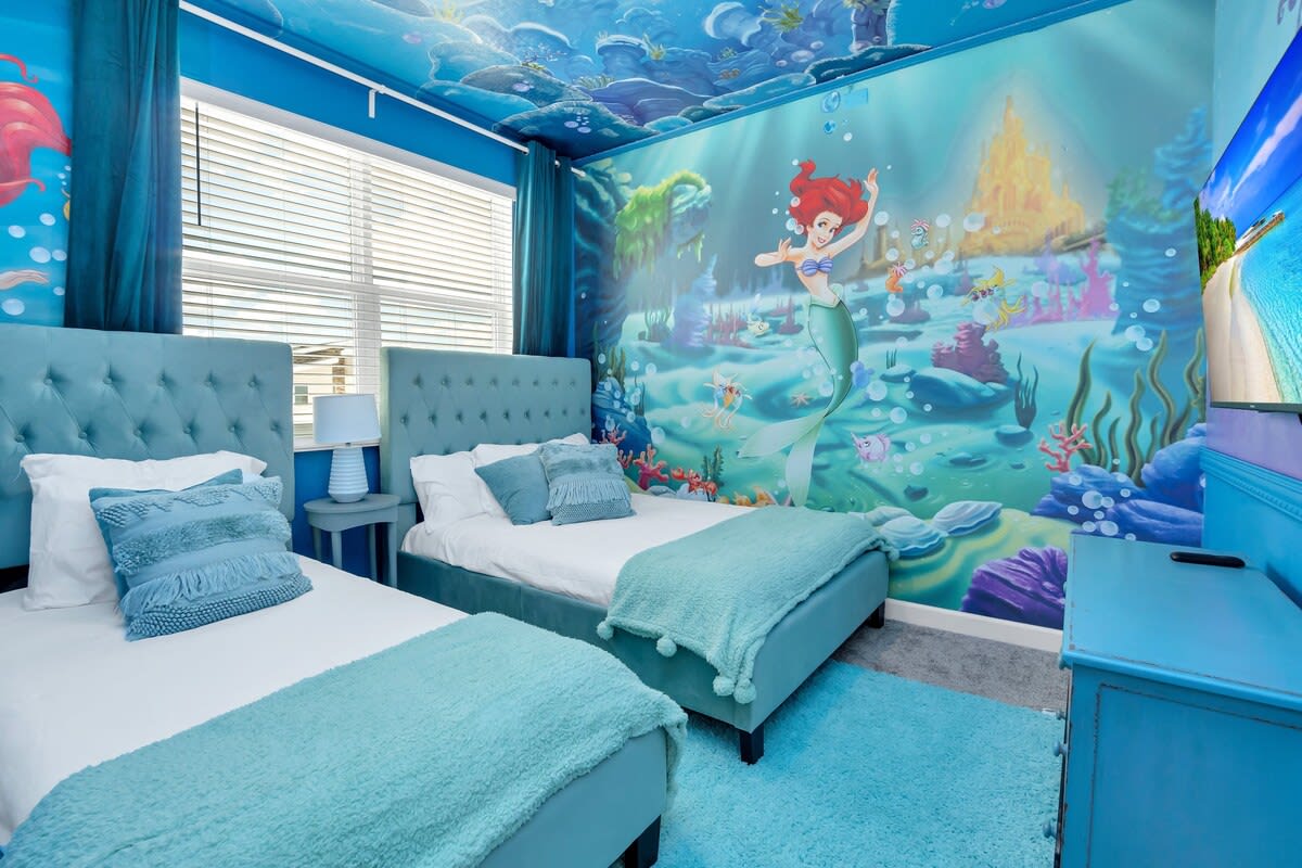 Ariel & Star Wars! Game Room! 9 Mi 2 Disney-9247 #12