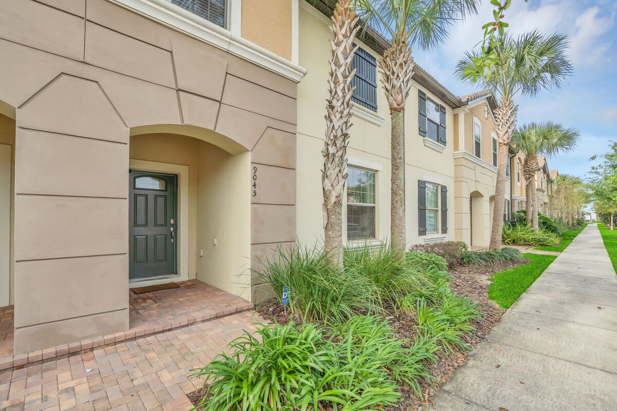 Pool Table! Lazy River! Resort 6 mi 2 Disney! 9045 #3
