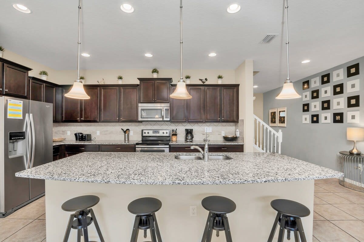 Pool Table! Lazy River! Resort 6 mi 2 Disney! 9045 #26
