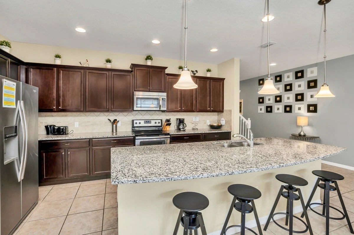 Pool Table! Lazy River! Resort 6 mi 2 Disney! 9045 #45