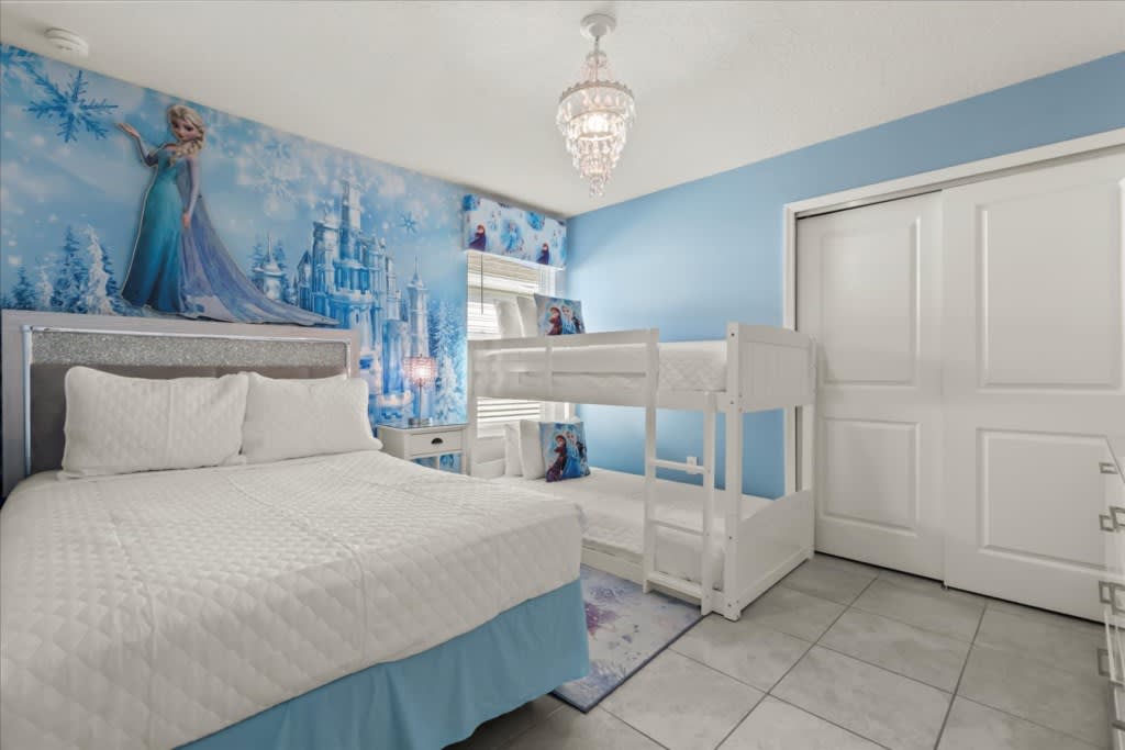 Home in Four Corners property photo 2