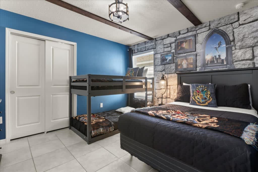 Home in Four Corners property photo 3