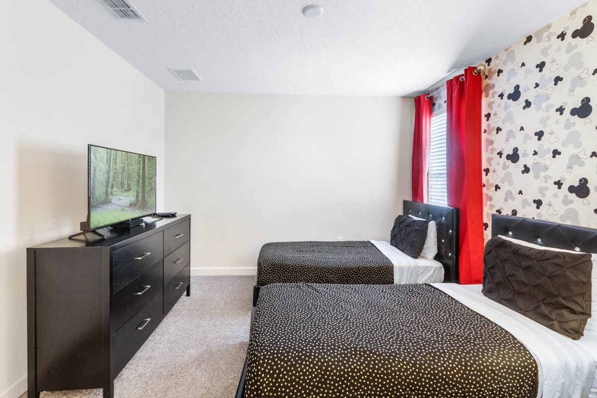 Movie Theater-Mickey! Resort 9 Mi 2 Disney! 8942 #115