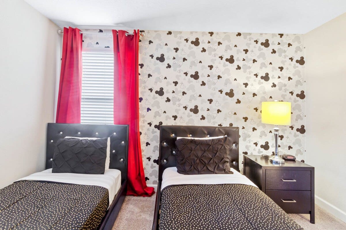 Movie Theater-Mickey! Resort 9 Mi 2 Disney! 8942 #59