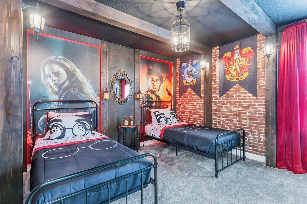 Hogwarts! Game Room! Resort 6 mi 2 Disney! 4552 #18