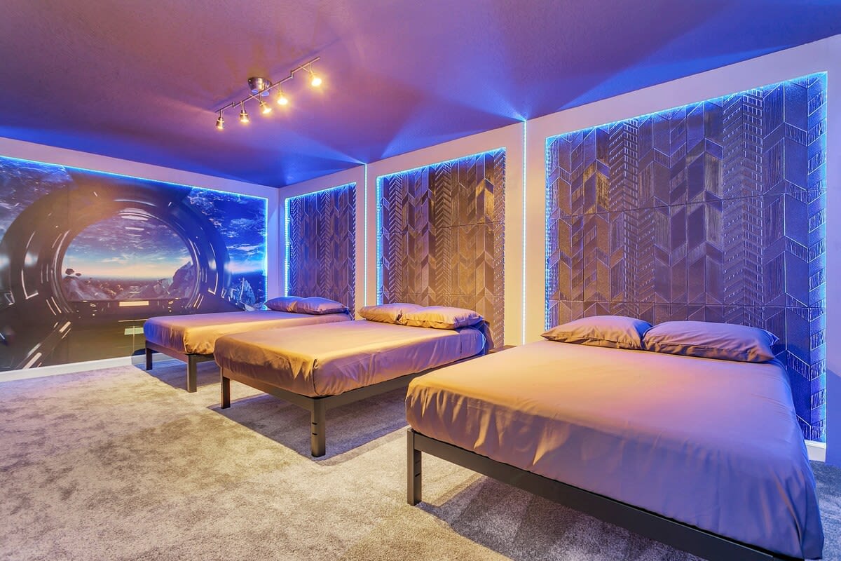 Hogwarts! Game Room! Resort 6 mi 2 Disney! 4552 #59