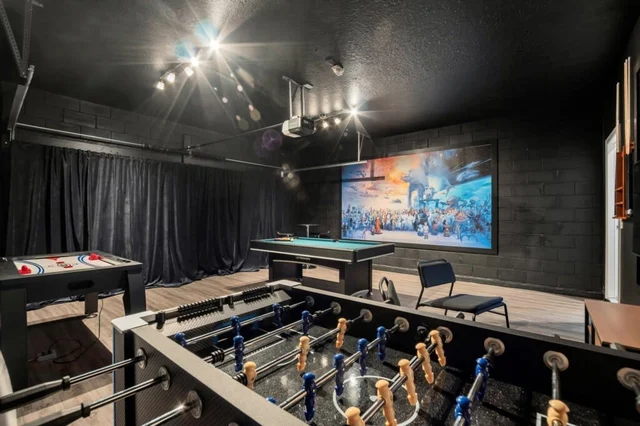 Epic Gameroom! Minions! Resort 7 mi 2 Disney-1890 #52