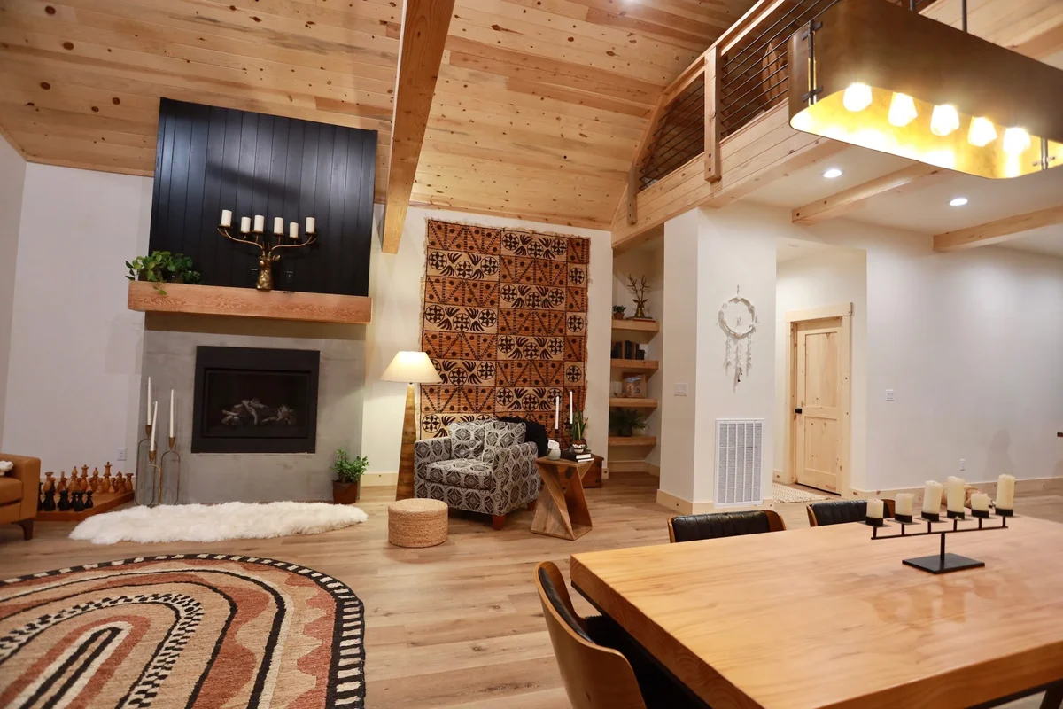 Black Copper Cabin #103
