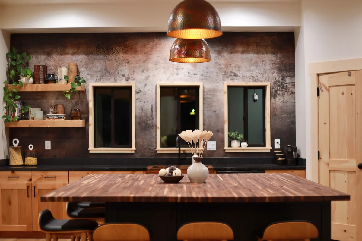 Black Copper Cabin #82