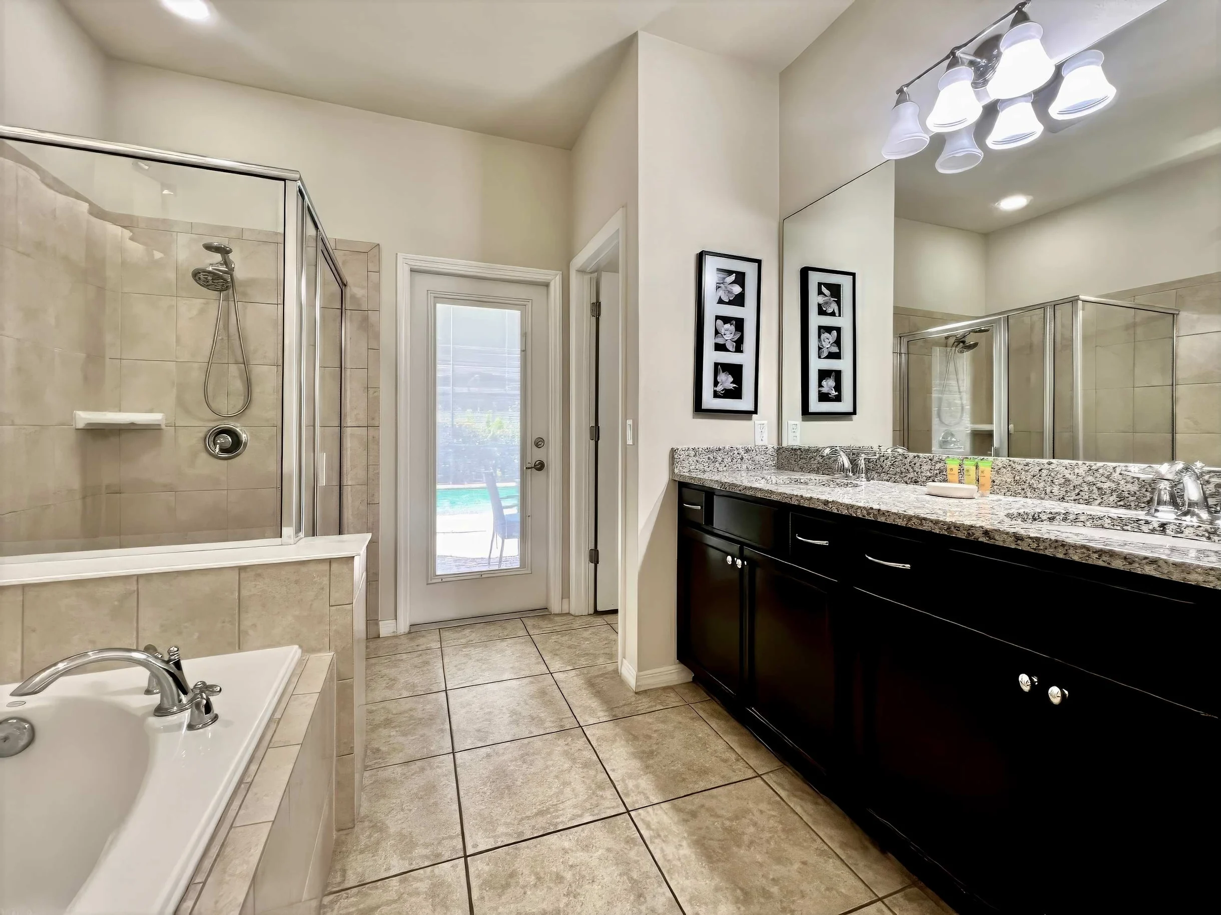 Mega Home at Epic Value! Waterpark! Disney! 2112 #12