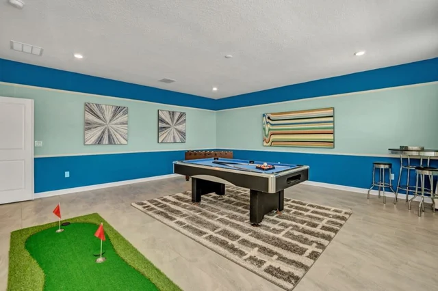 Big Screen! Minions! Resort 9 mi 2 Parks! 780 #41