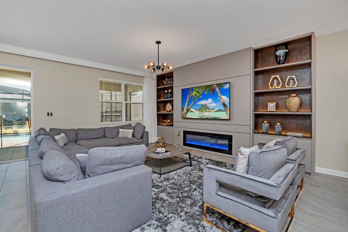 Epic Gameroom! Minions! Resort 6 mi 2 Disney! 4568 #68