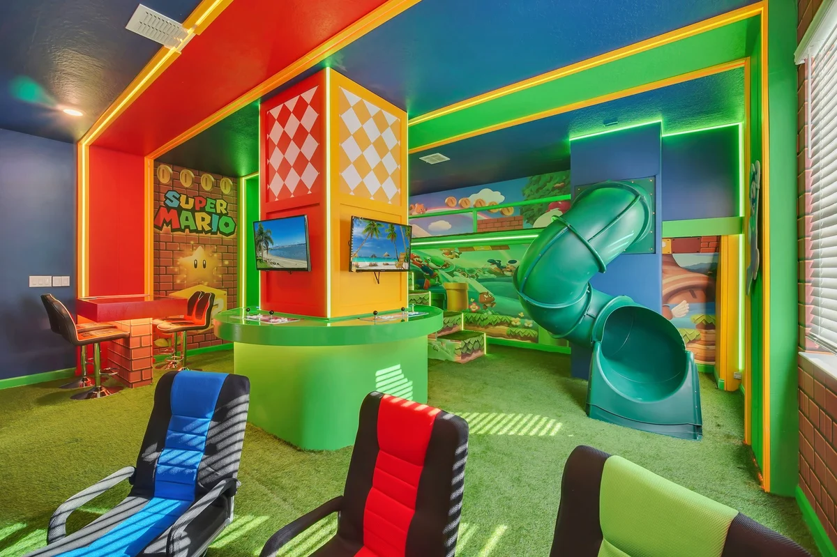 2-Story Slide! Castle! 9 Mi 2 Disney! 9270 #56