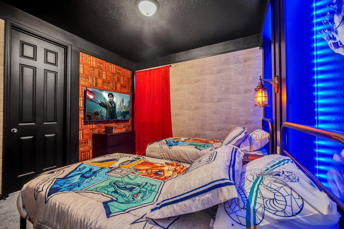 Minions Arcade! Resort 7 mi 2 Disney! 1565 #22