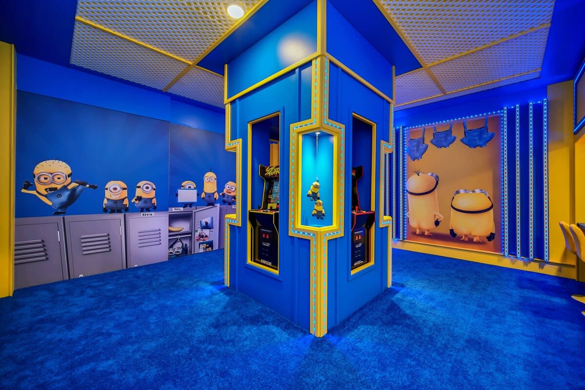Minions Arcade! Resort 7 mi 2 Disney! 1565 #65