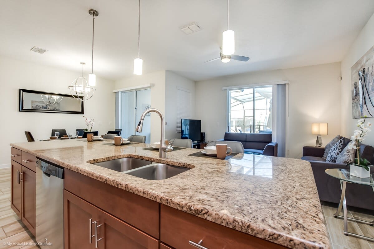 Rear Privacy! Waterpark 9 Mi 2 Disney! 9023 #13