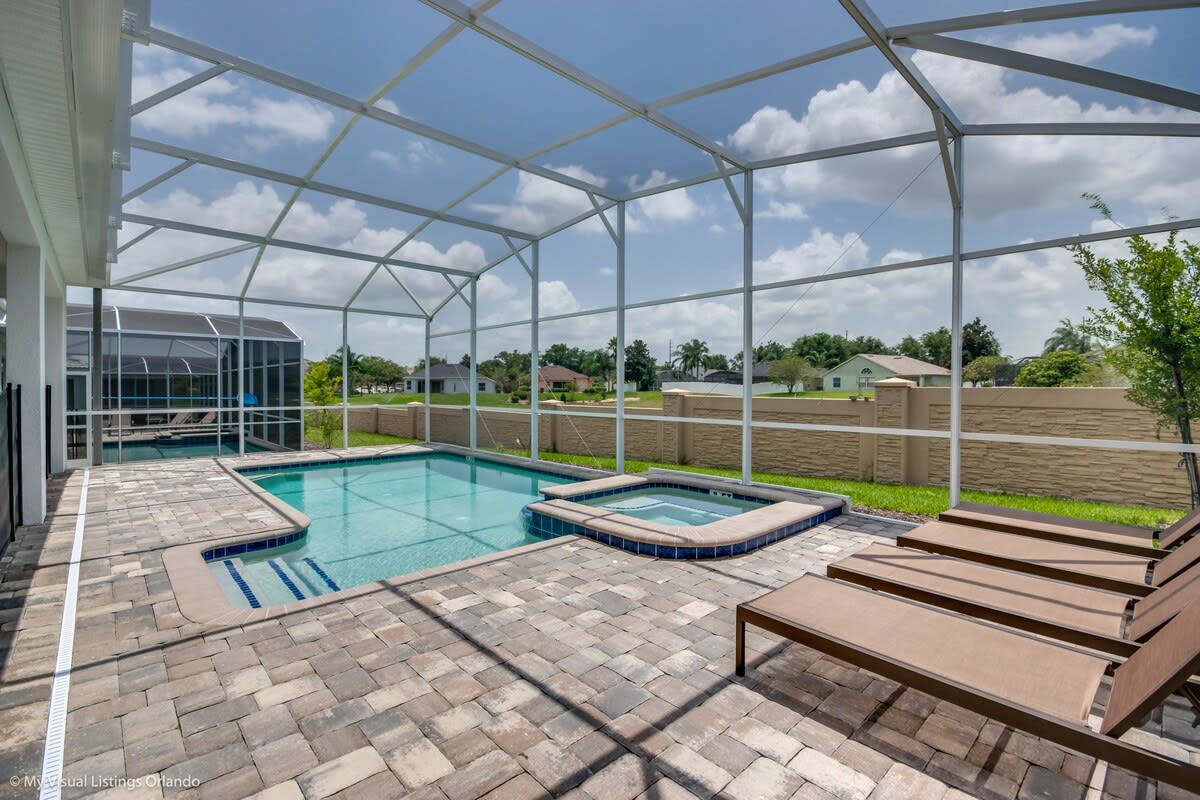Waterpark! Princess Room! 9 mi 2 Disney! 1672 #95