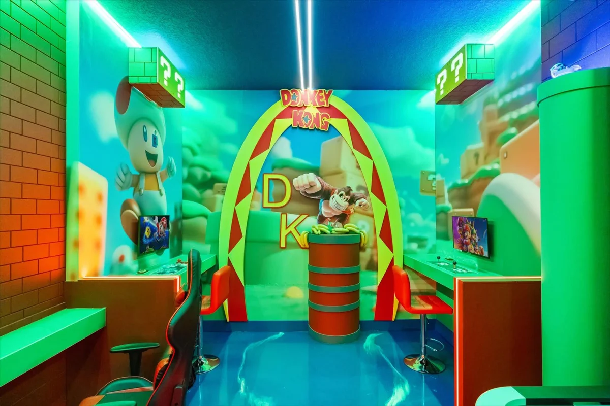 Private Mickey Theater! MARIO, Minions, Princess! #57