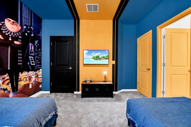 Bedroom 8 image 1