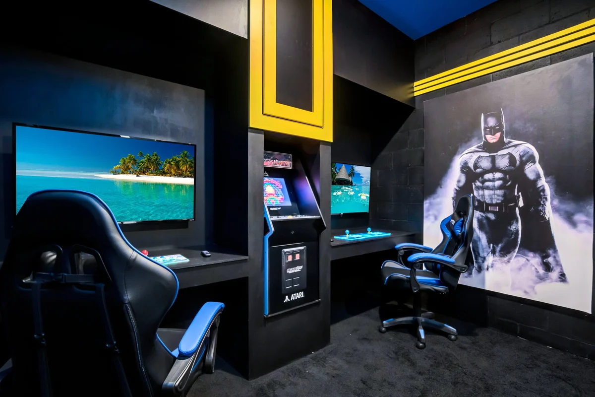 Batman Gaming! Value! Resort 6 mi 2 Disney! 2669 #4