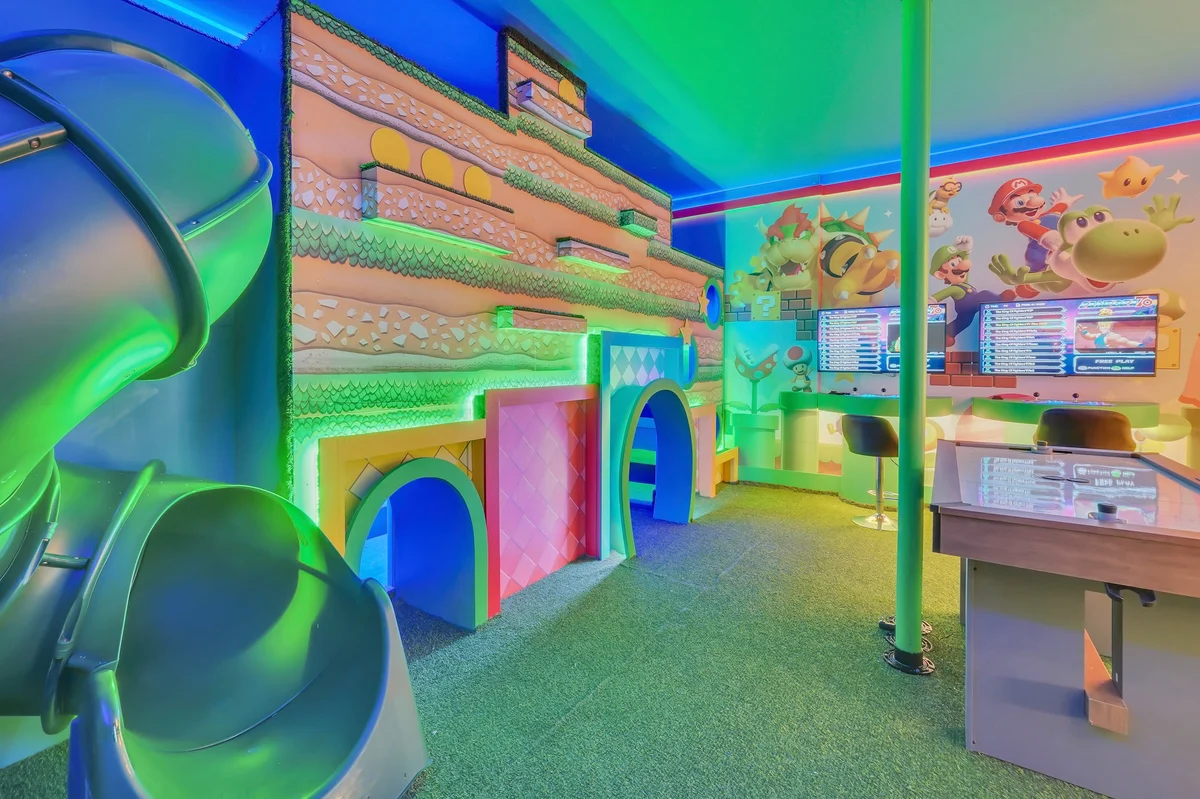 Theater! Game Room! Resort 8 mi 2 Disney! 16284 #75