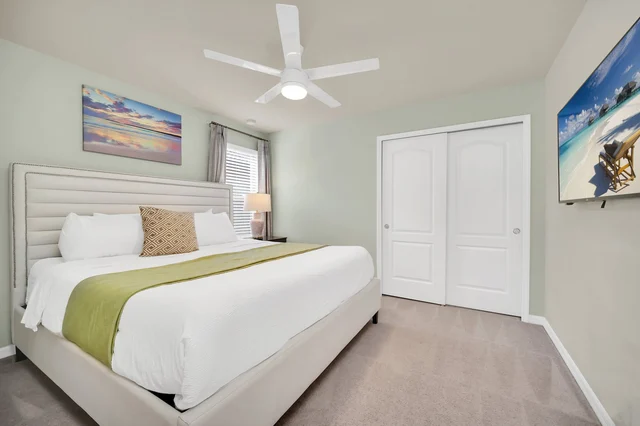 Bedroom 3 image 1