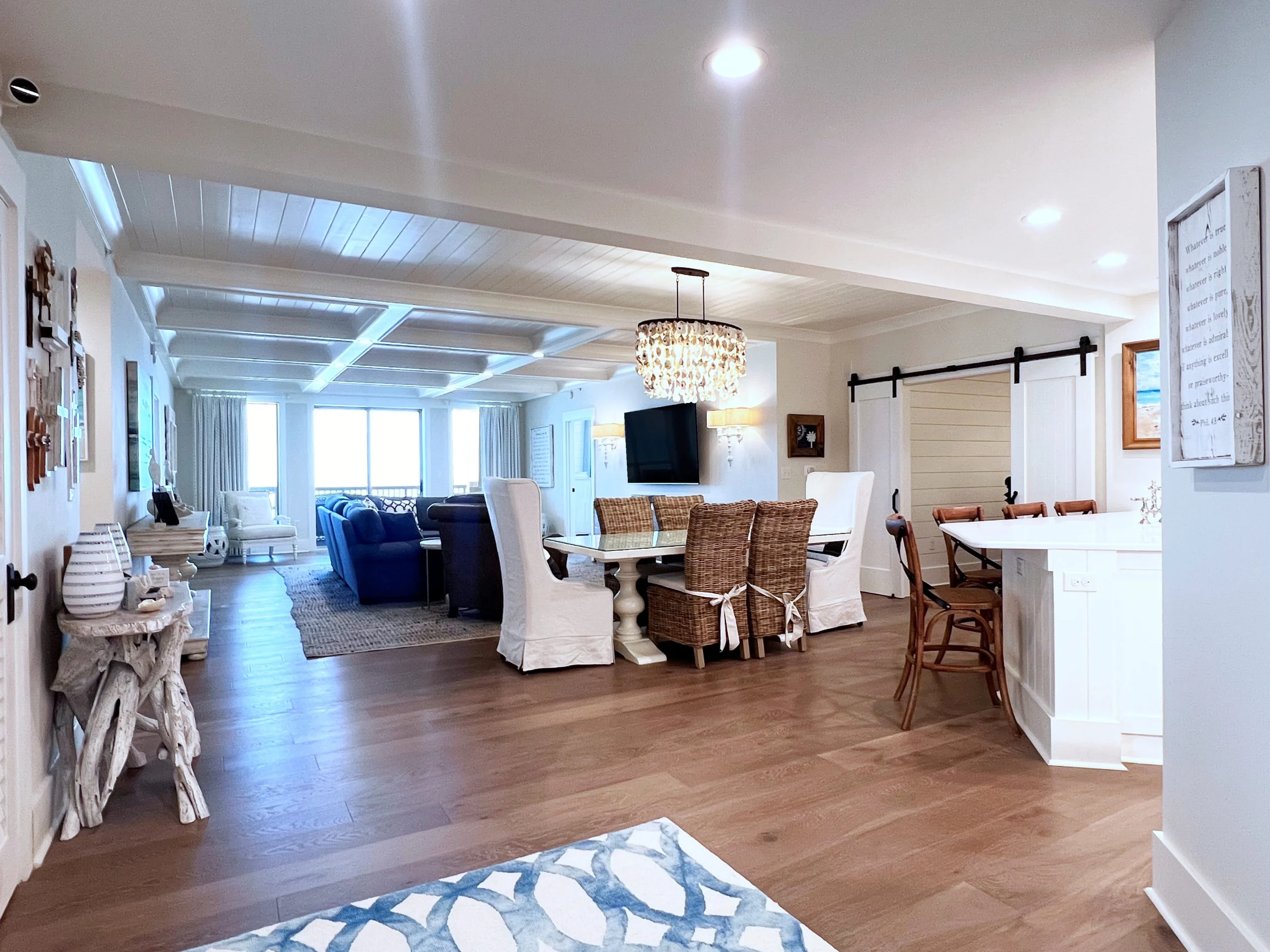 Nantucket Style! Ocean Front! North Myrtle Beach #32
