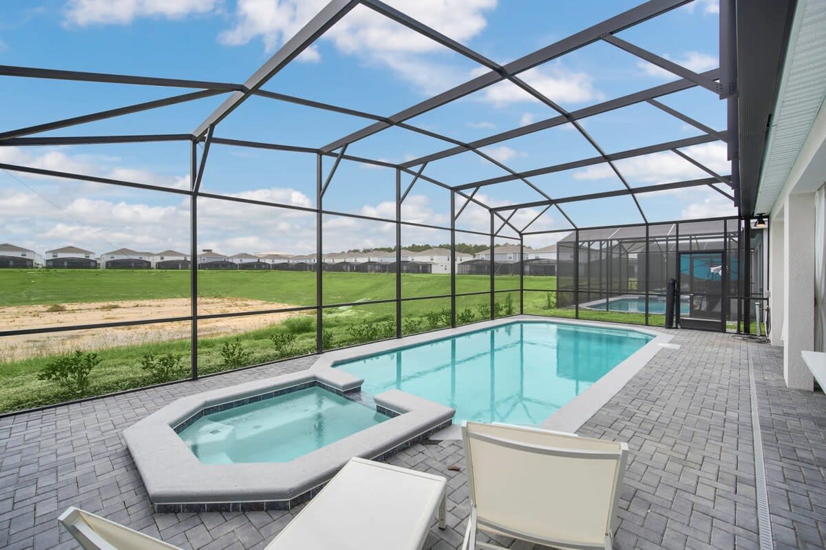 Big Screen! Game Room! Resort 7 mi 2 Disney! 4297 #116