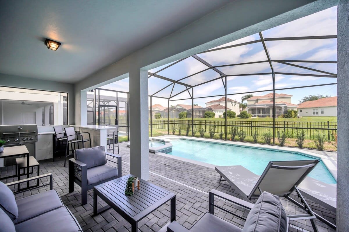 Big Screen! Game Room! Resort 7 mi 2 Disney! 3967 #108