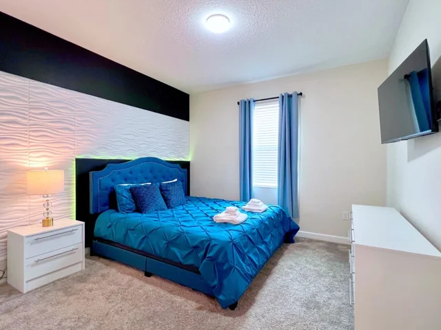 Star Wars 4 Double Beds! Waterpark! Disney! #19