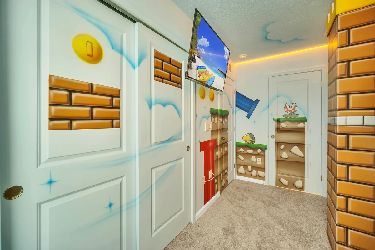 Mario-Minion-Theater-Resort 7 mi 2 Disney-2358 #44