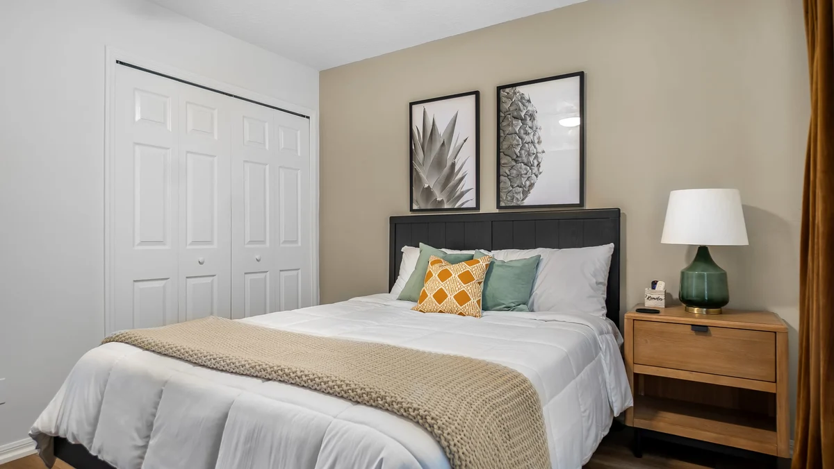 Bedroom 3 image 1