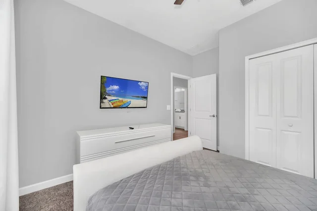 Bedroom 1 image 1