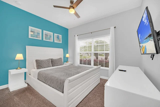 Bedroom 5 image 1
