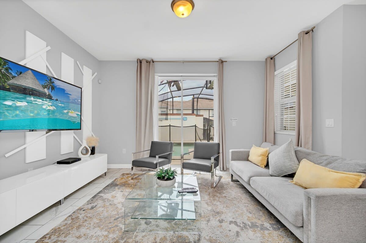 Relaxing 4 Bed Town Home with Splash Pool-1569PD #34