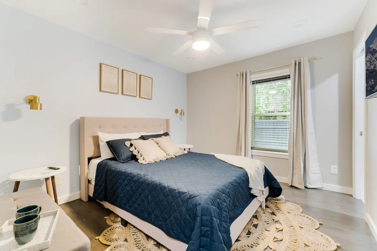 Bedroom image 1