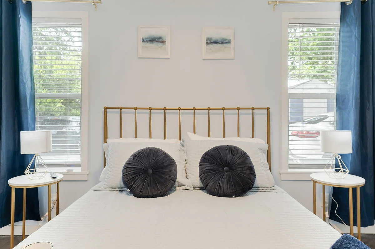 Bedroom image 1