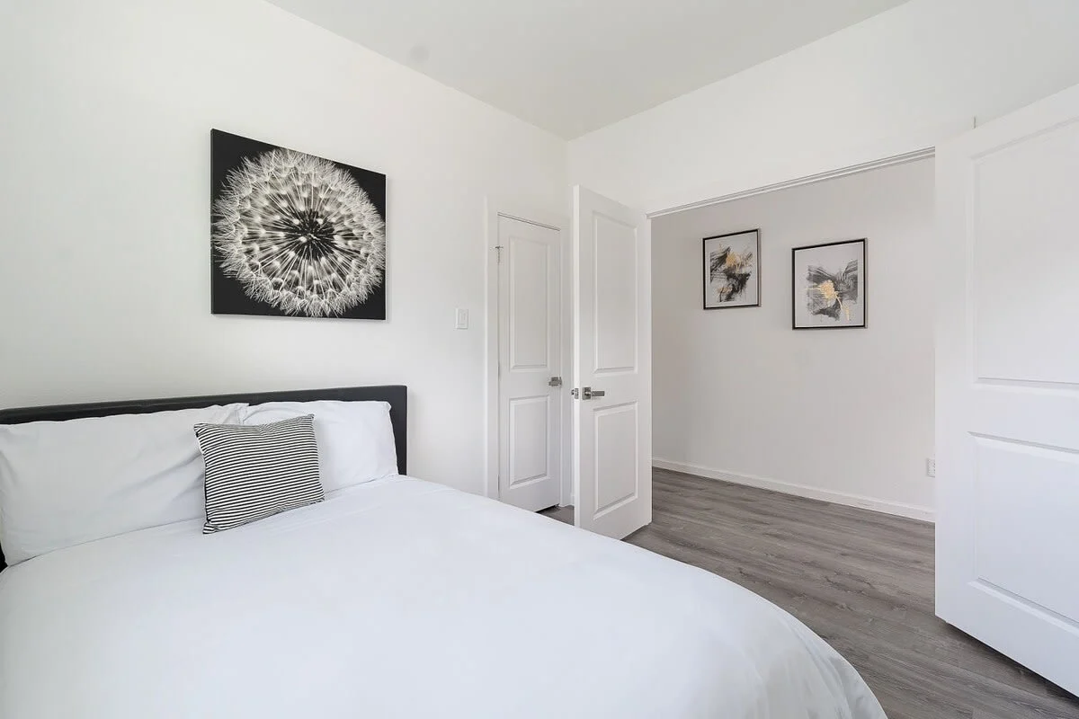 Bedroom image 1
