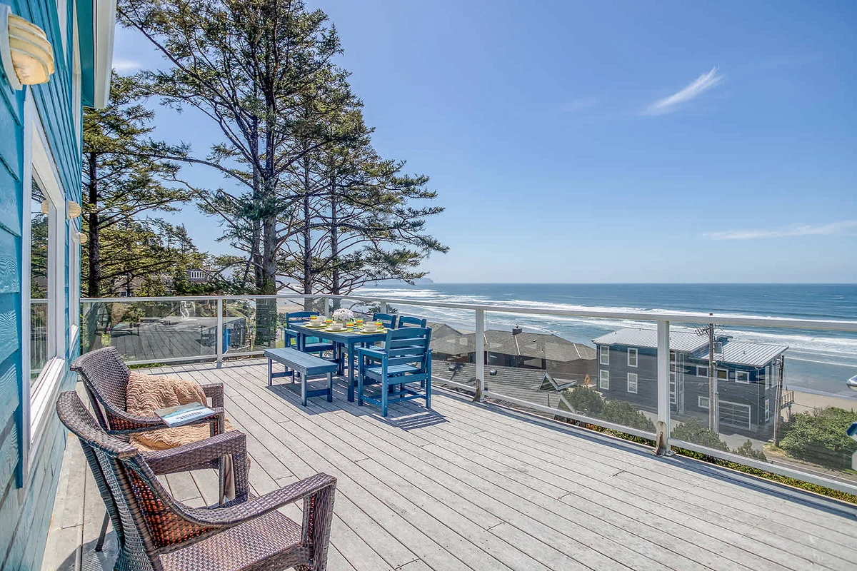 Home in Oceanside property photo 3