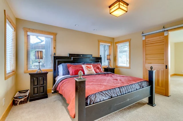 Bedroom 3 image 1