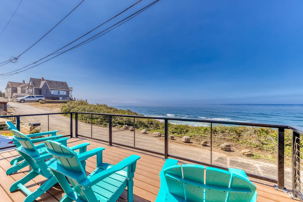 Home in Lincoln City property photo 2