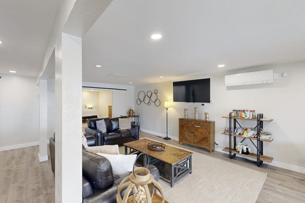Home in Depoe Bay property photo 4