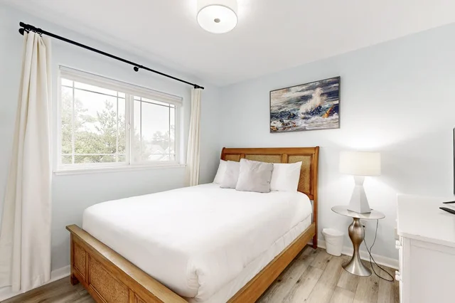 Bedroom 3 image 1