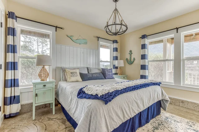 Bedroom 1 image 1