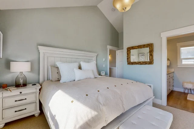 Bedroom 3 image 1