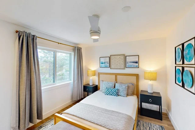 Bedroom 3 image 1