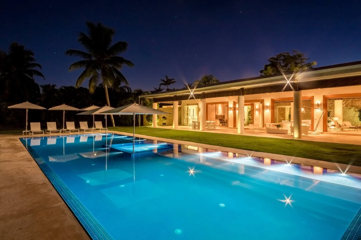 Villa de diseño exclusiva #3