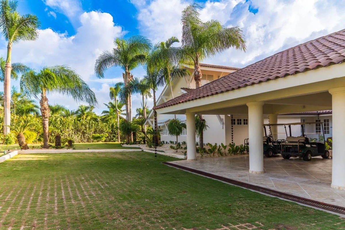 Villa familiar con vistas al golf #6