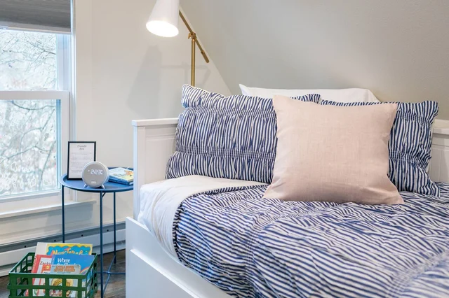 BEDROOM image 1