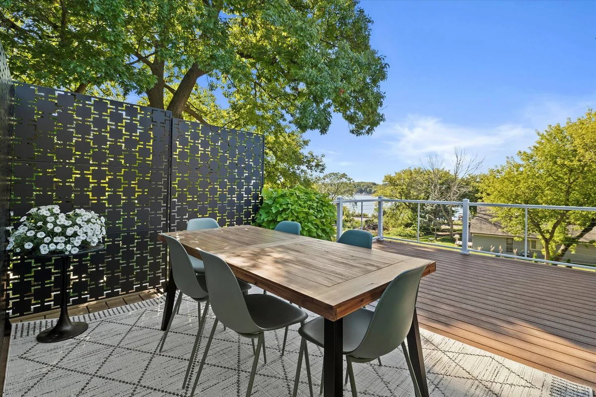 Lakeview Retreat | Main & Guest House, Sleeps 10 #6